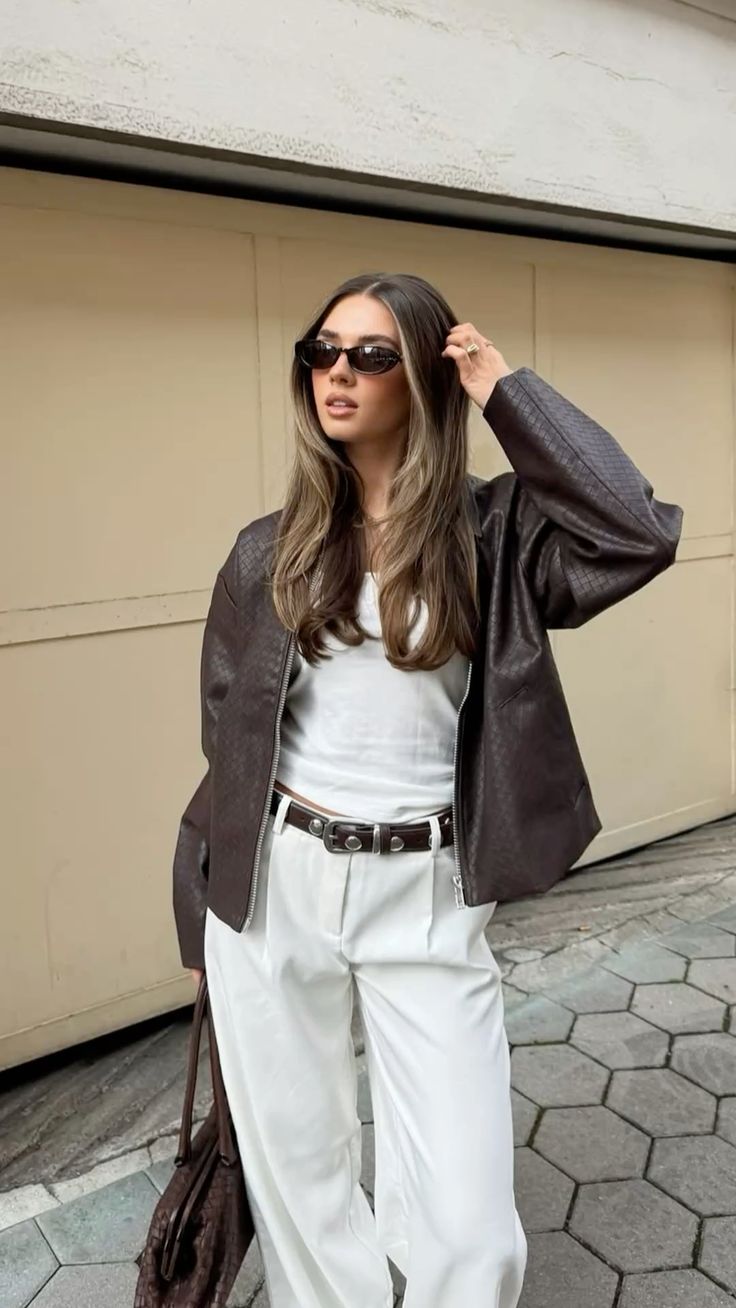 Modern womenswear